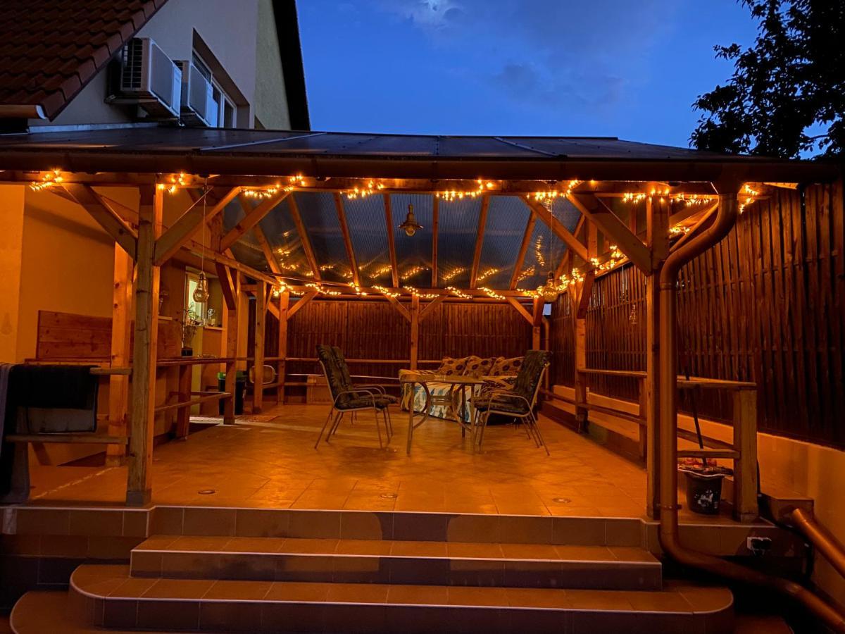 Garden Spa Resort Budapest Luaran gambar