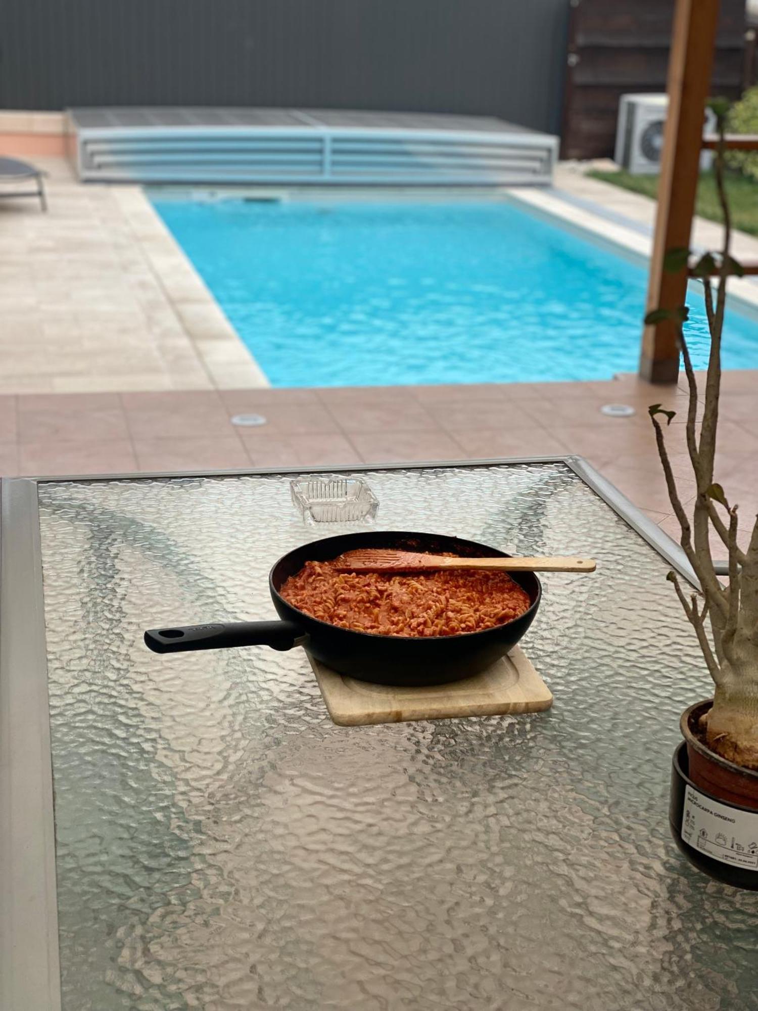 Garden Spa Resort Budapest Luaran gambar